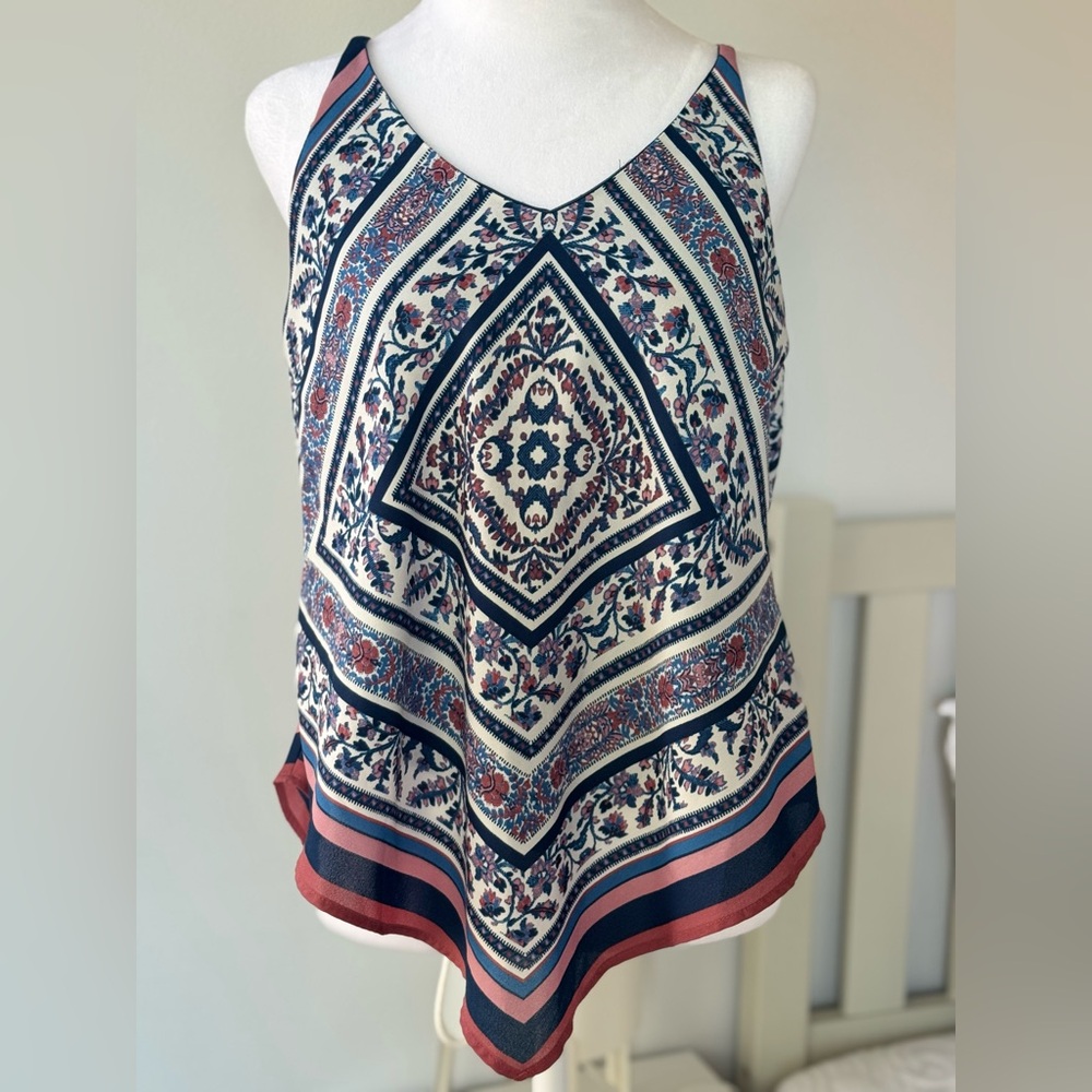 Triangular Silky Top